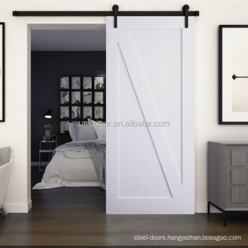 Traditional pre-finished sliding HDF barn doors for closet room with black hardware